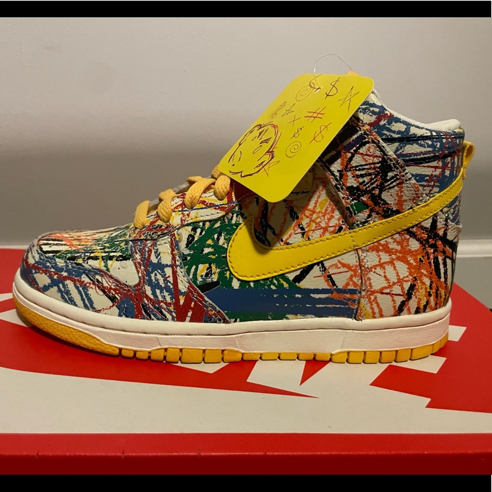 DUNK HI PREMIUM QS GS 'SCRIBBLE' SNEAKER